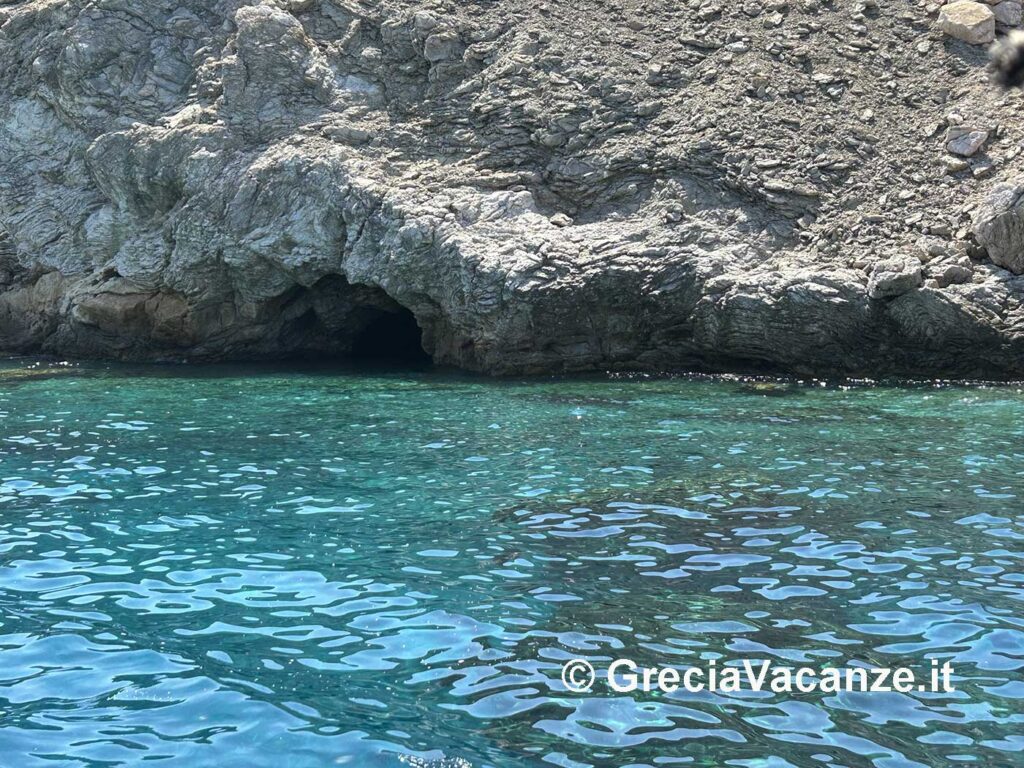 seal-cave-symi